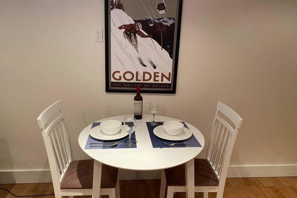 Hideaway On Quartz - 1Bed 1Bath Suite Golden Exterior photo